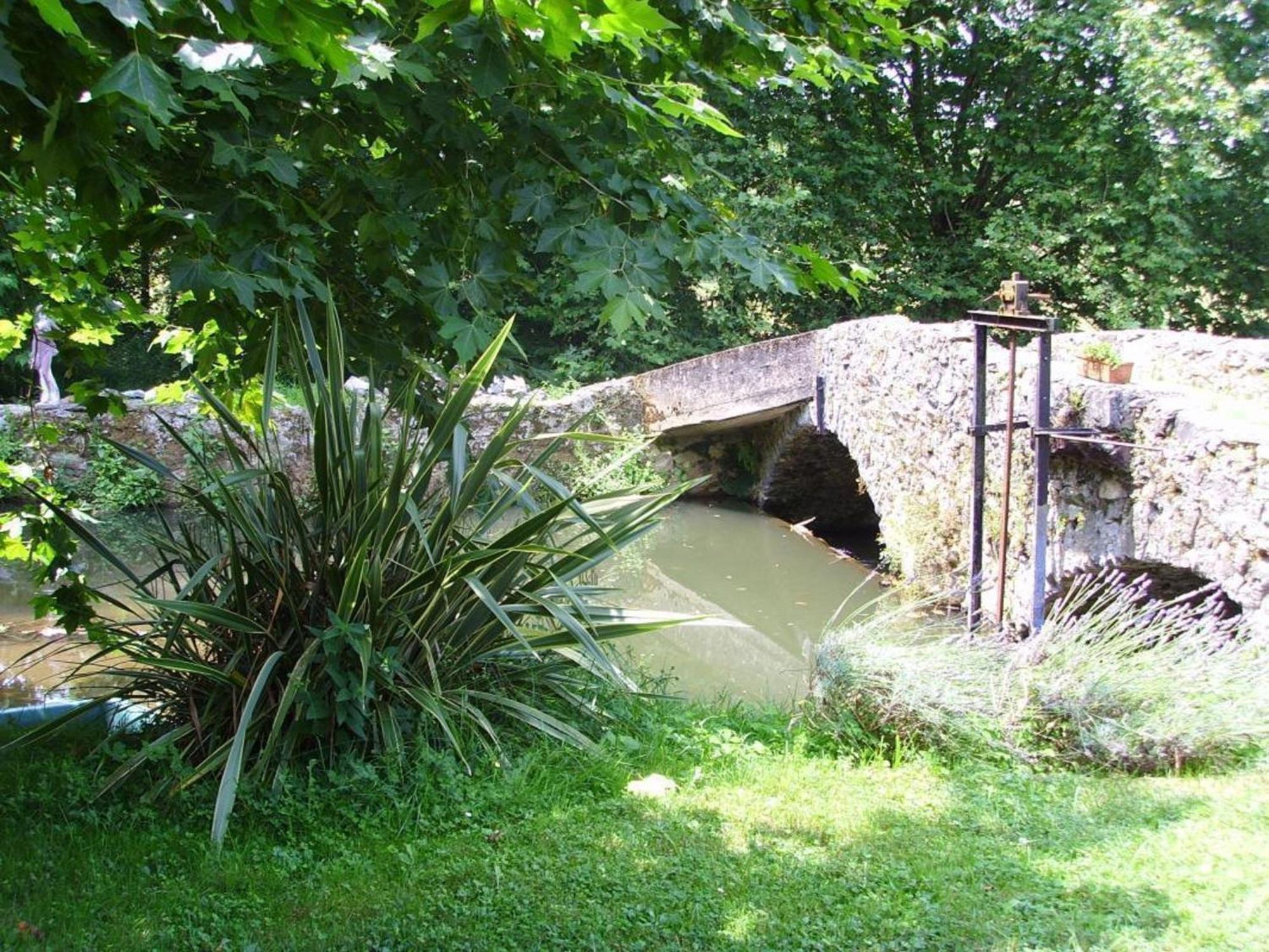 Chambre D'Hotes Moulin Urketa Ayherre Exterior foto