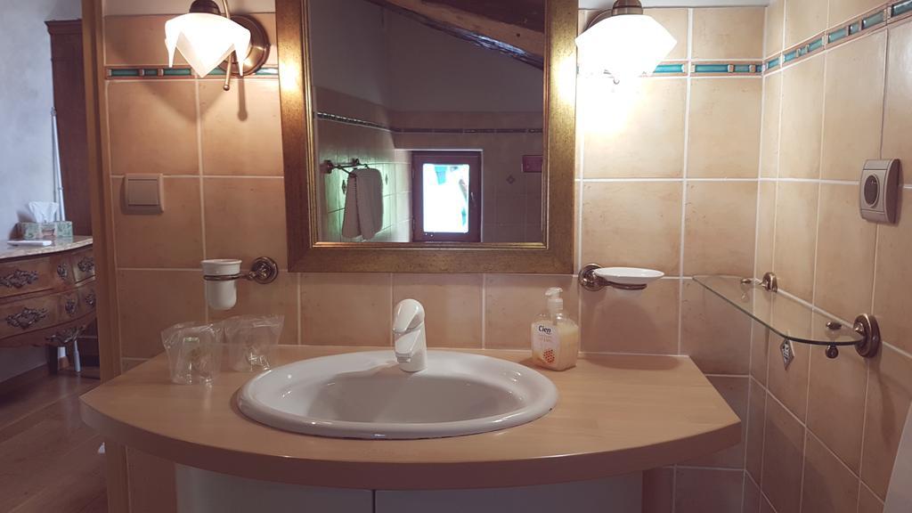 Chambre D'Hotes Moulin Urketa Ayherre Zimmer foto
